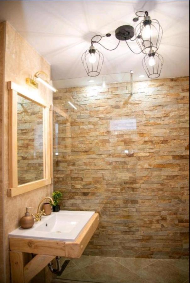 Apartament Daria Tîrgu Ocna Εξωτερικό φωτογραφία